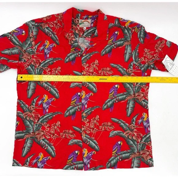 New Paradise Found Shirt Mens XL Red Hawaiian Aloha Parrot Rayon Made in Hawaii - Picture 5 of 11